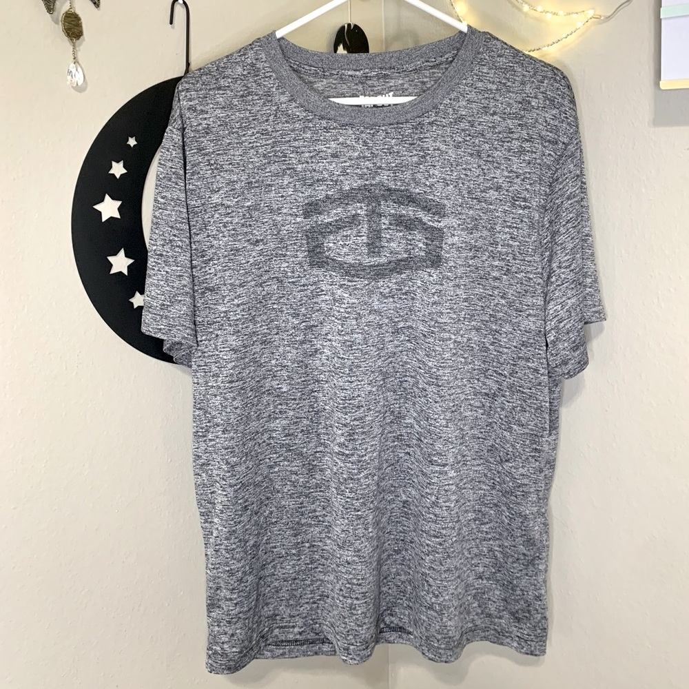 Tapout Logo Heather Grey Athletic T Shirt